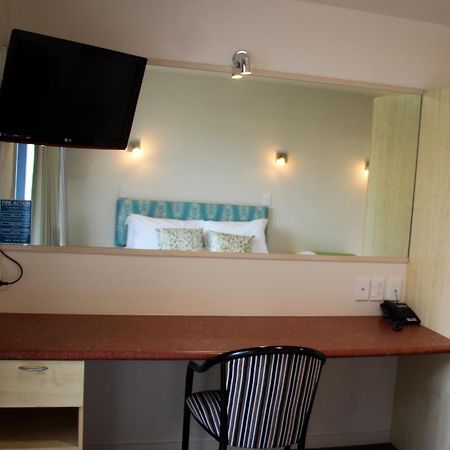 Bella Vista Motel Mosgiel Dış mekan fotoğraf